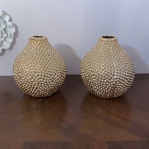 Gold vases-selling both together